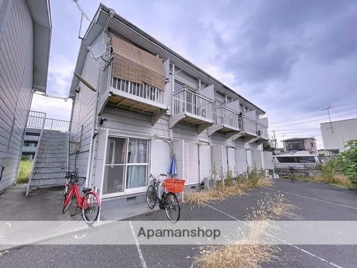プロムナードB202の外観