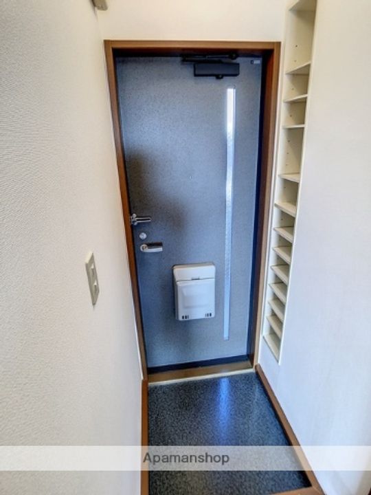 レーベルハイムB202の玄関