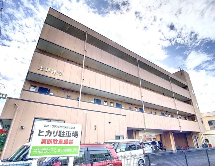 アイビス山崎304の外観