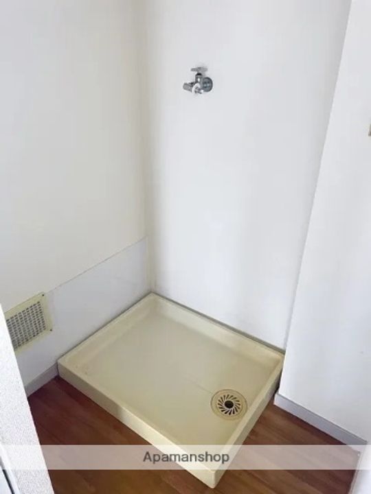 シャンポール双葉301の内装