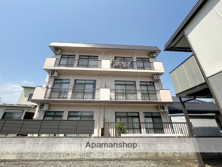 シャンポール双葉301の外観