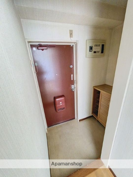 パークタウン高根沢301の玄関