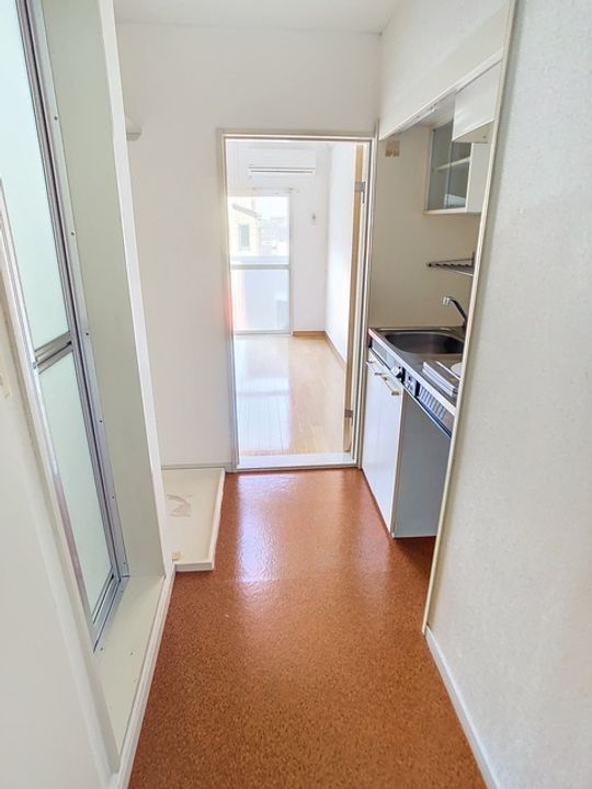 ハーモニー雀宮202の内装