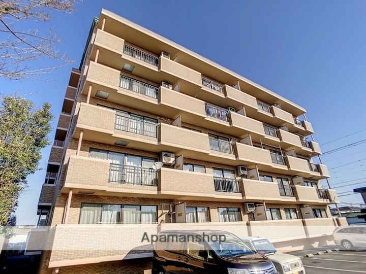 アルディエール302の外観