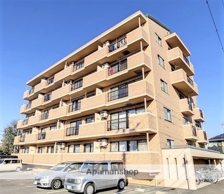 アルディエール302の外観