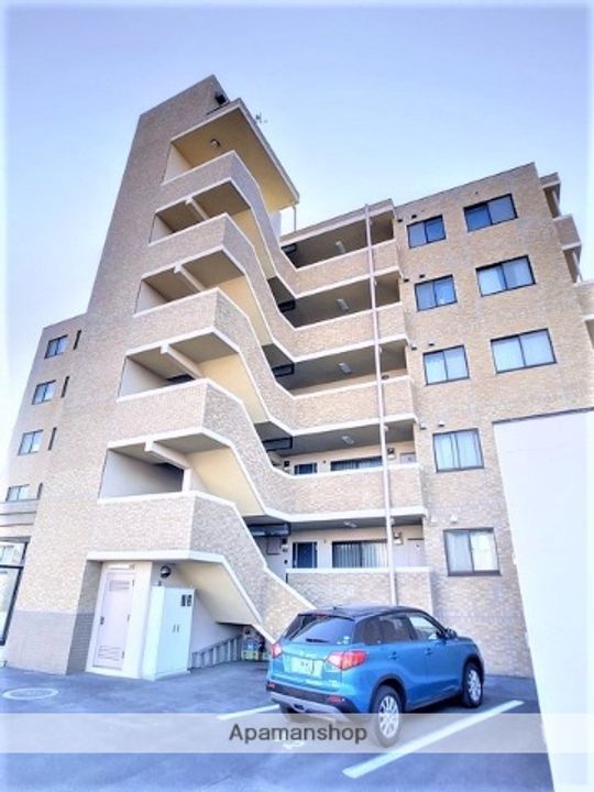 アルディエール302の外観