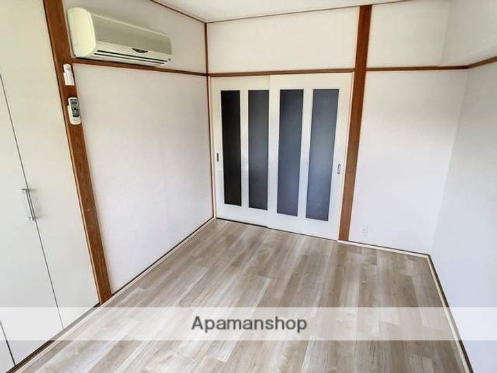 幸洋ハイツ三番町203の内装