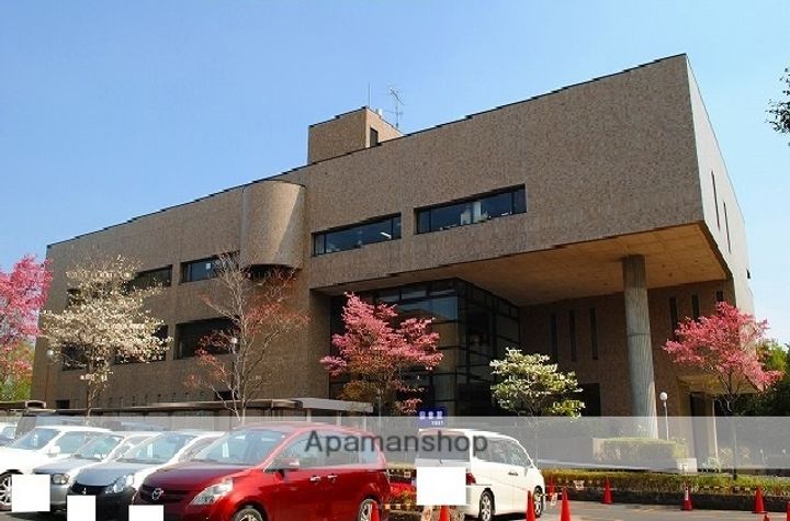 アーバンドルミ202の周辺