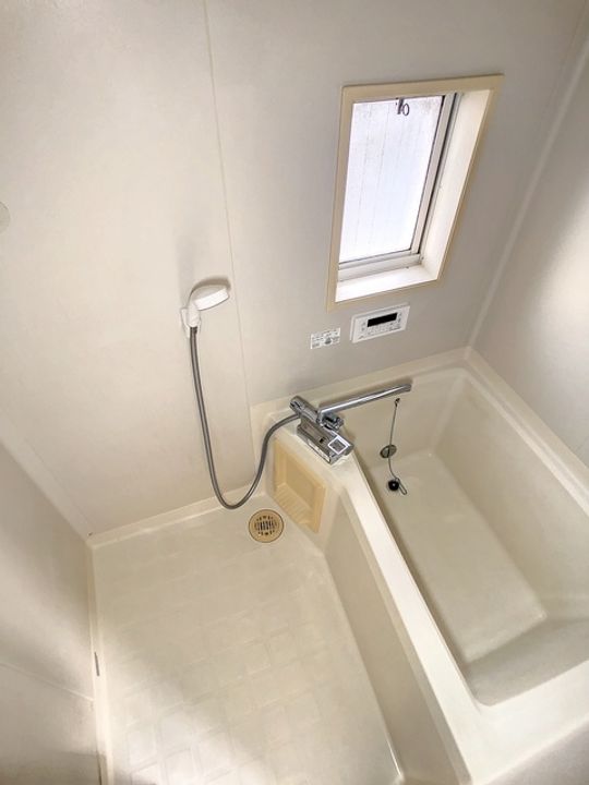 グラバティーハイツA202の風呂