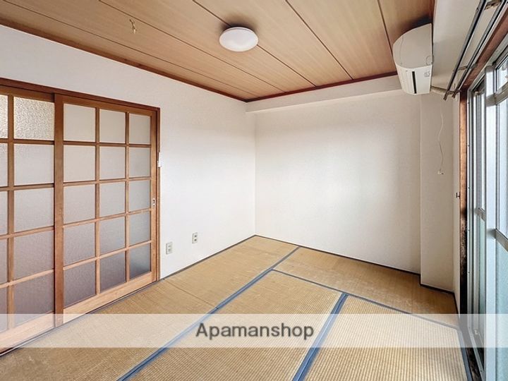 明保野レジデンス305の内装