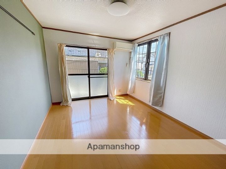 はよしハイツA101の居間