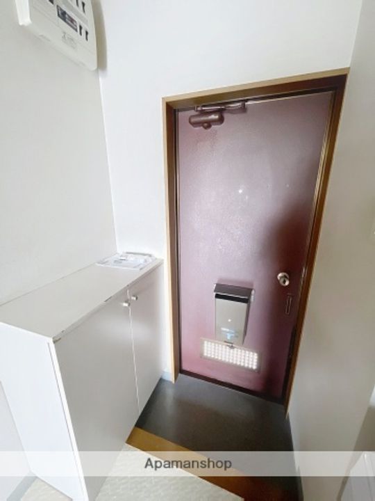 はよしハイツA206の玄関