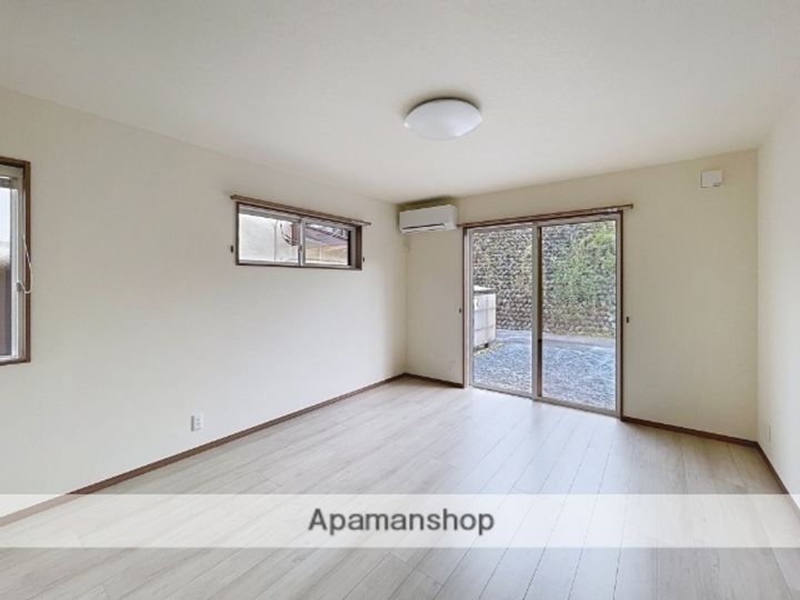 栃木県宇都宮市今泉町(一戸建)の賃貸物件戸建ての居間