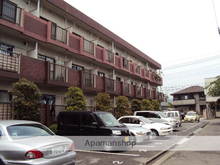 コーポ伊勢207の外観