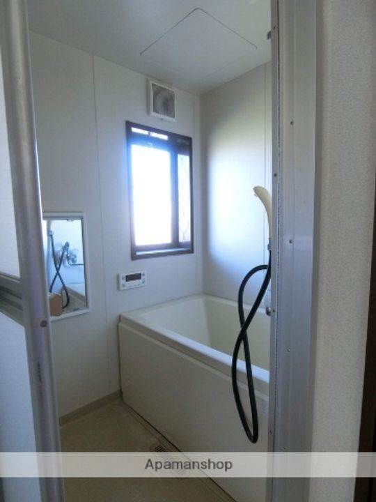 カーサエフの風呂