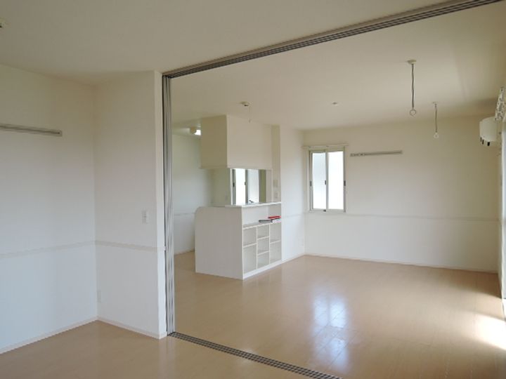 ソフィエル Cの居間