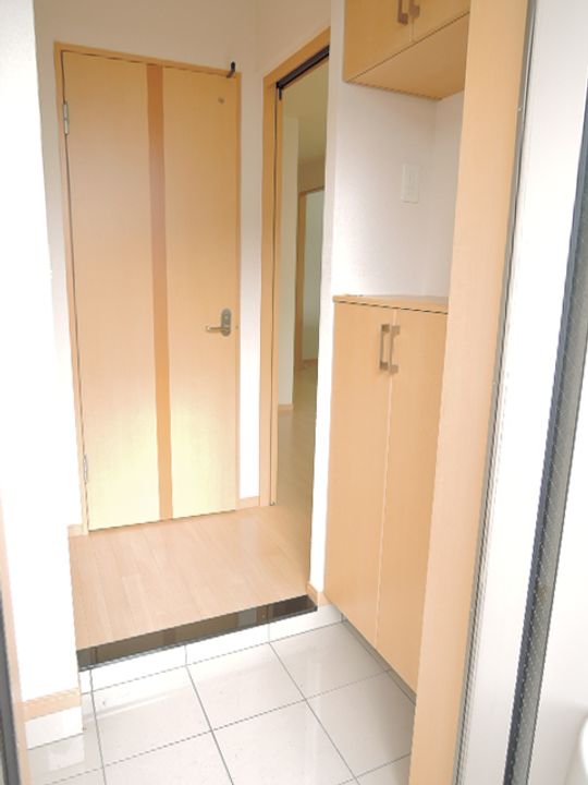 エクセルハイムの玄関