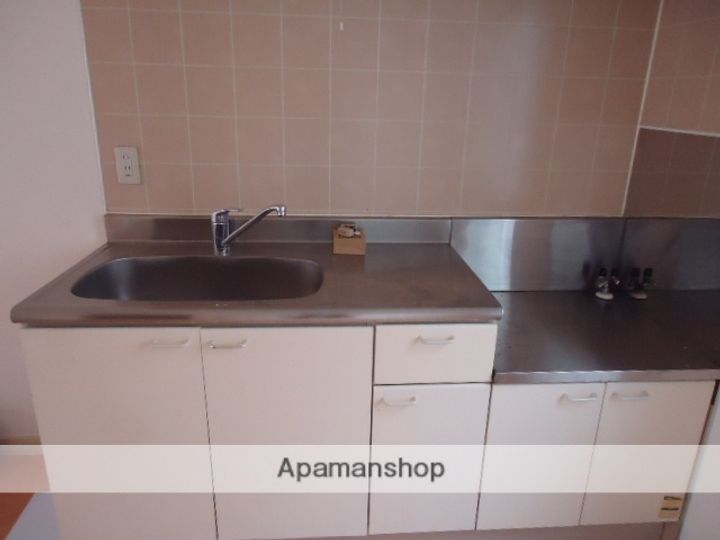 ラフォーレ五十部7Bのキッチン