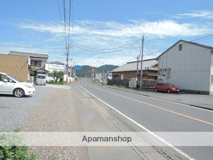 ホワイトハイツ鹿島台208の内装