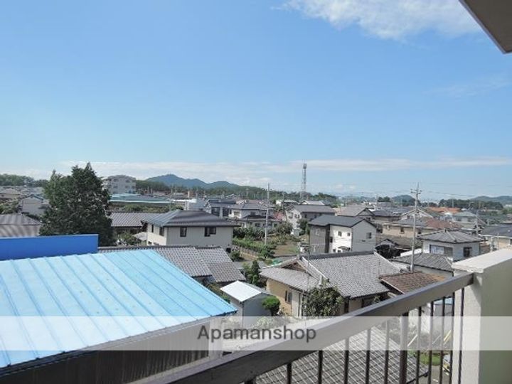 ホワイトハイツ鹿島台208の内装