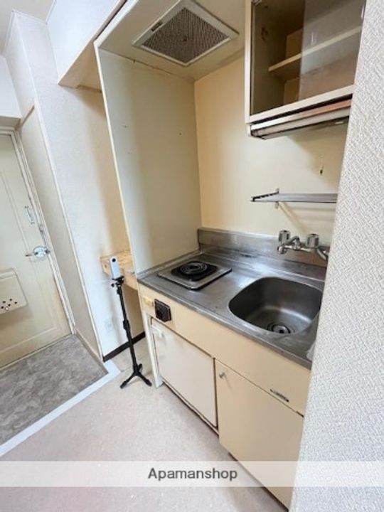 ホワイトハイツ鹿島台208のキッチン