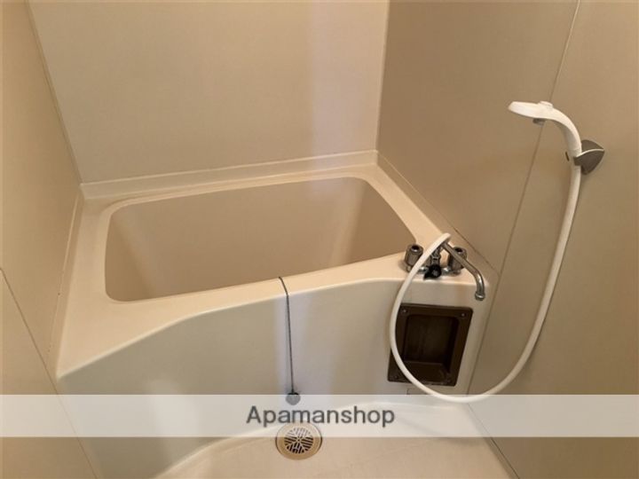 サンシャルム錦町303の風呂