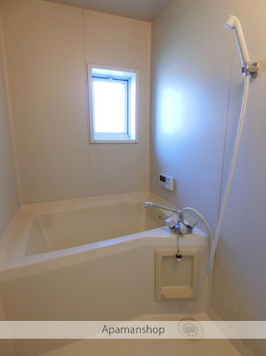 ラフォーレ大前5の風呂