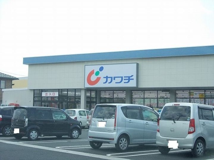 ファミーユAの周辺