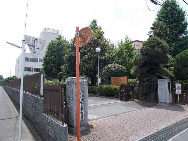アルシオネBの周辺