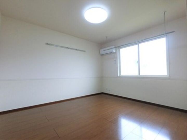 カレント IIIの内装