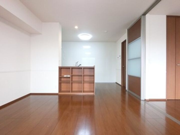 カレント IIIの内装