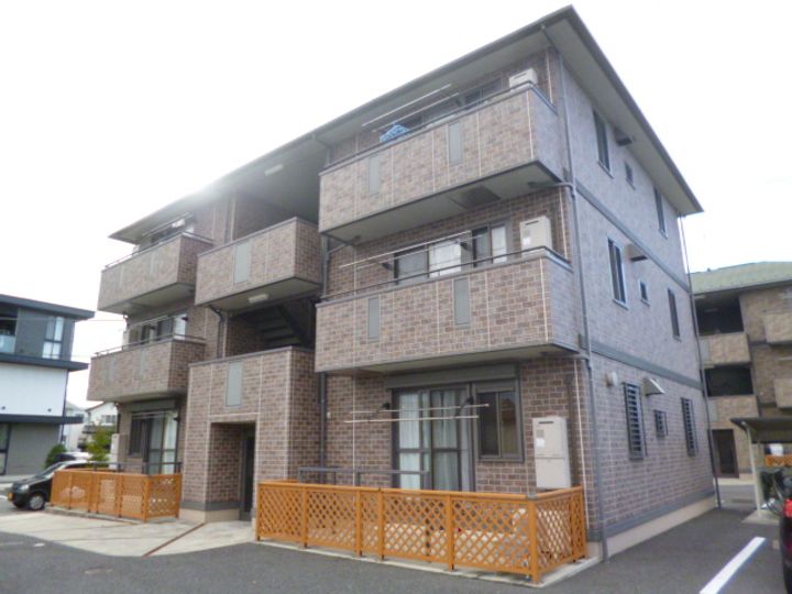 リビングタウン双葉 ABの外観