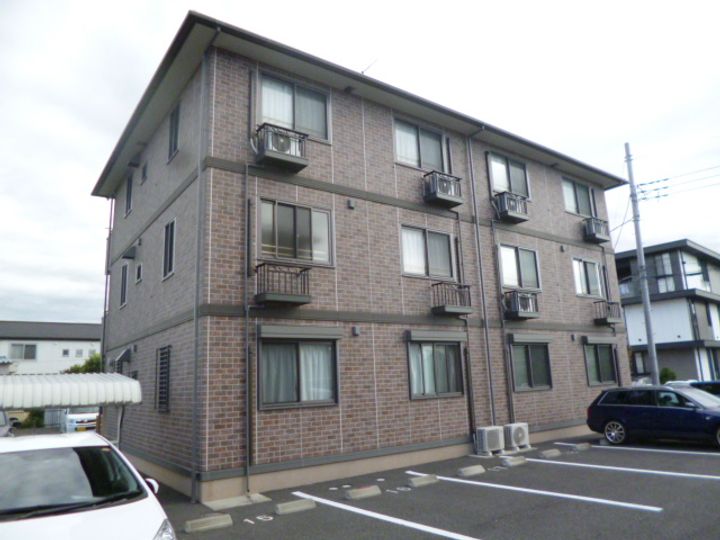 リビングタウン双葉 ABの外観