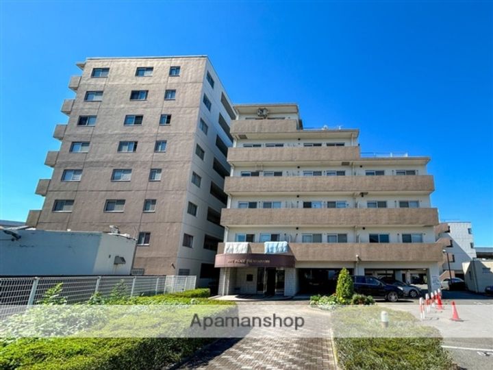 ホーユーパレス高崎並榎の外観