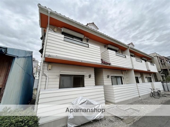 カイセイハイツの外観