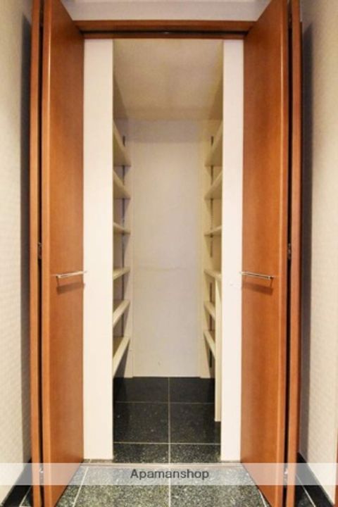 ザ・グランクーブス1202の内装