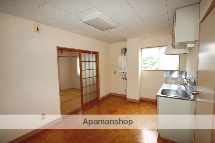 大洋第一コーポの居間