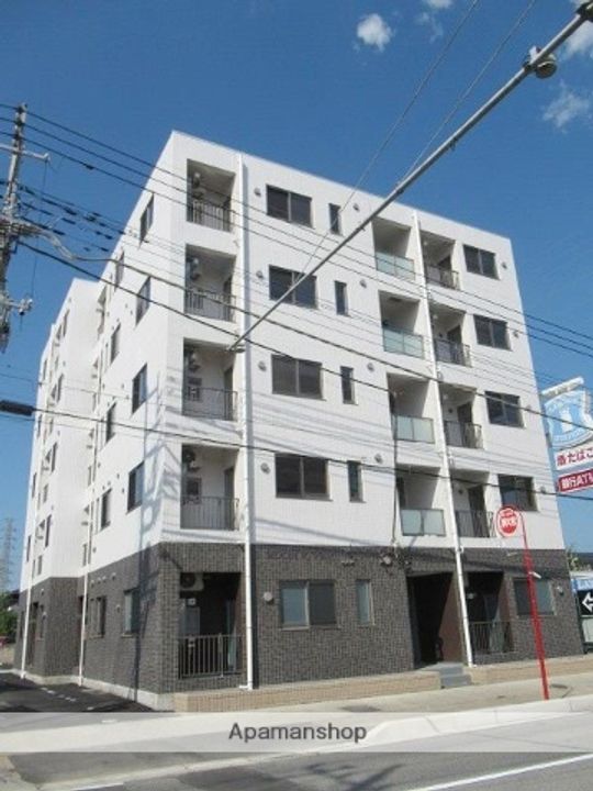 ムーンリバーの外観