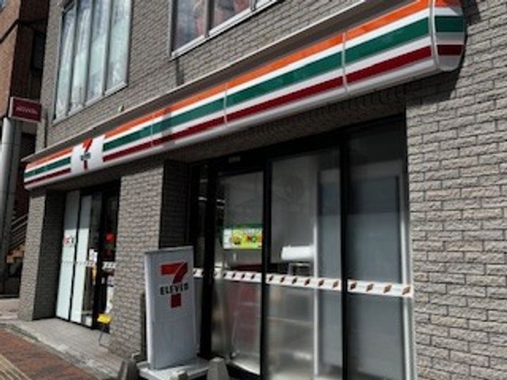 マヌールの周辺