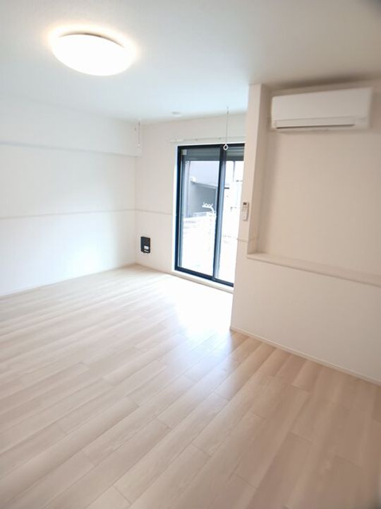 グランステラの居間