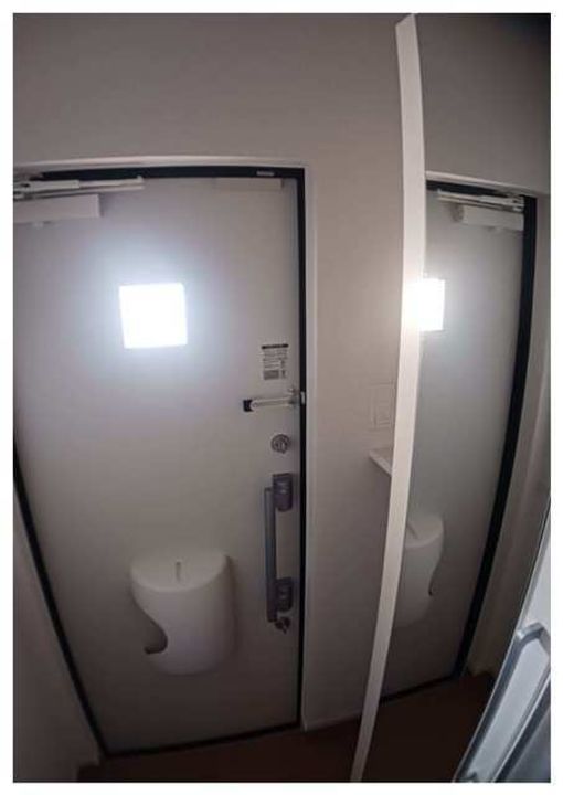 カメリア 塩川 Cの玄関