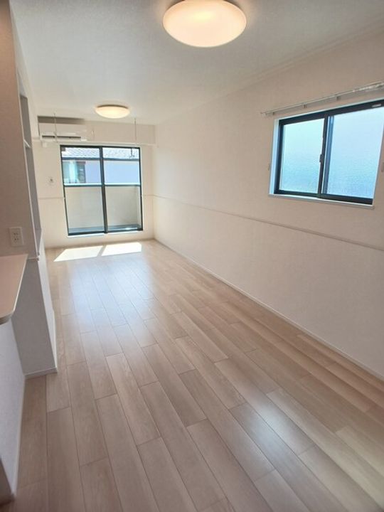 プリムガーデン Ⅰの居間