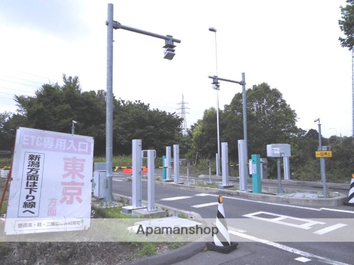 群馬県渋川市半田の賃貸アパートの周辺