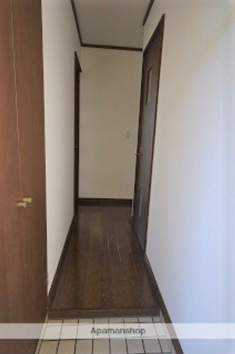 フォートレス北棟の玄関