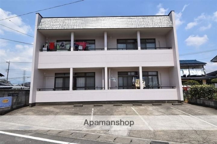 ファミール金井B102の外観