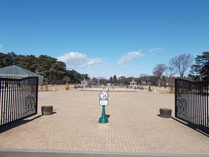 リバーパークの周辺