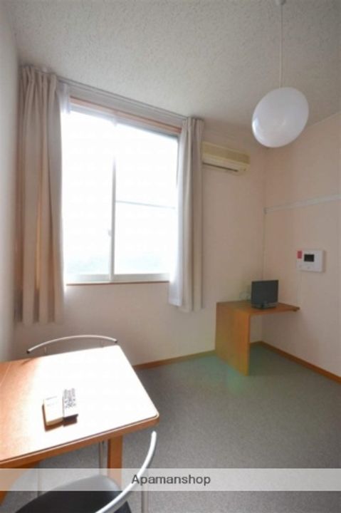 プランドール前橋204の居間