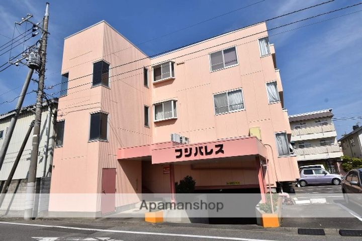 群馬県前橋市南町3丁目の賃貸マンションの外観