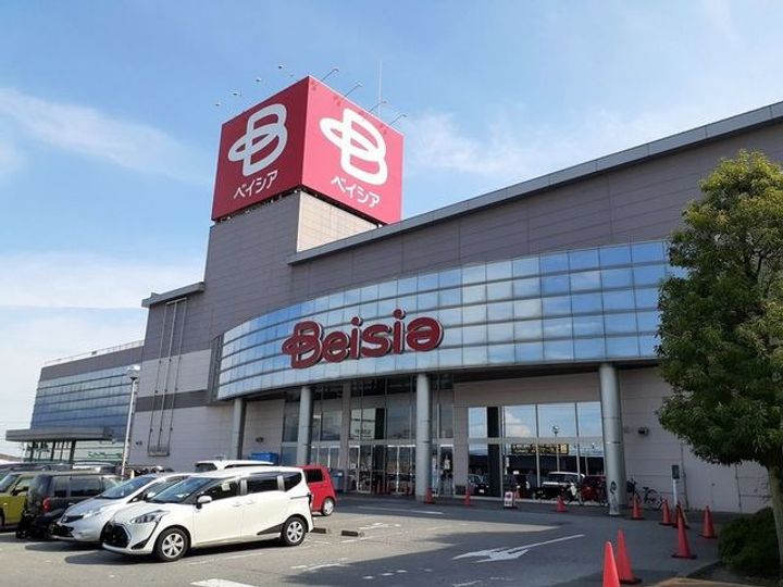 アベリアの周辺