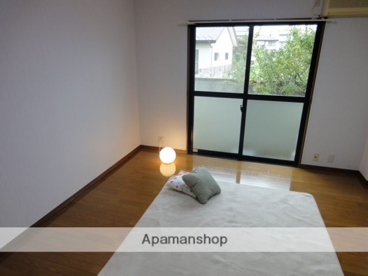 グリーングラスの居間